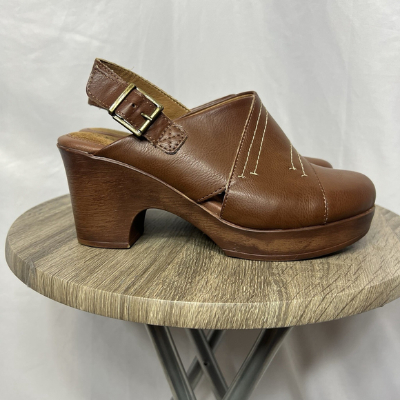 BOC Born Women’s Clog Mule Strap Back Brown 9M Sandals Boho Casual Workwear - Picture 8 of 11